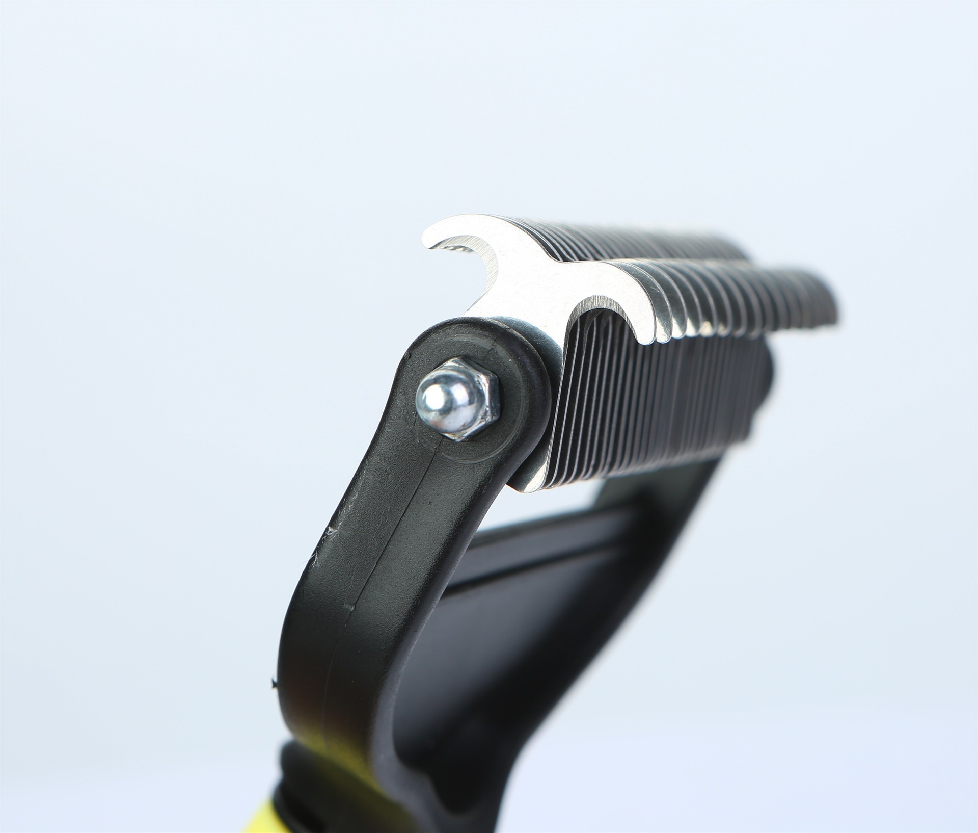 Double-edged Deshedding Pet Brush