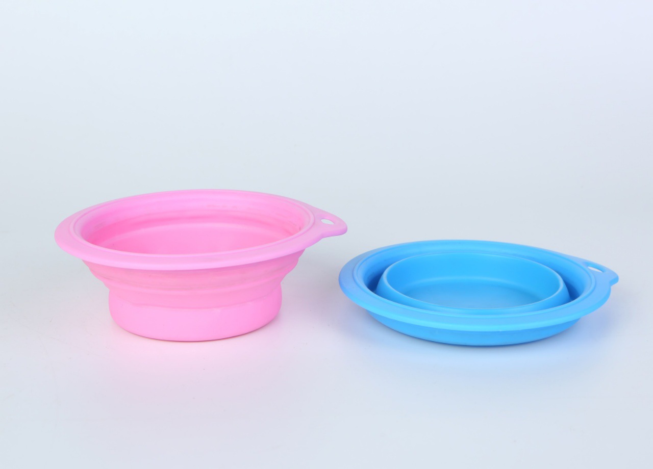 Foldable pet bowl