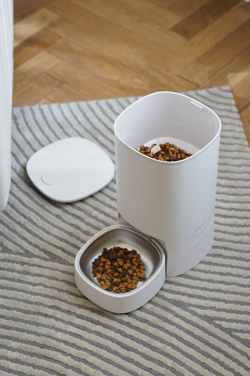 Automatic Pet Feeder
