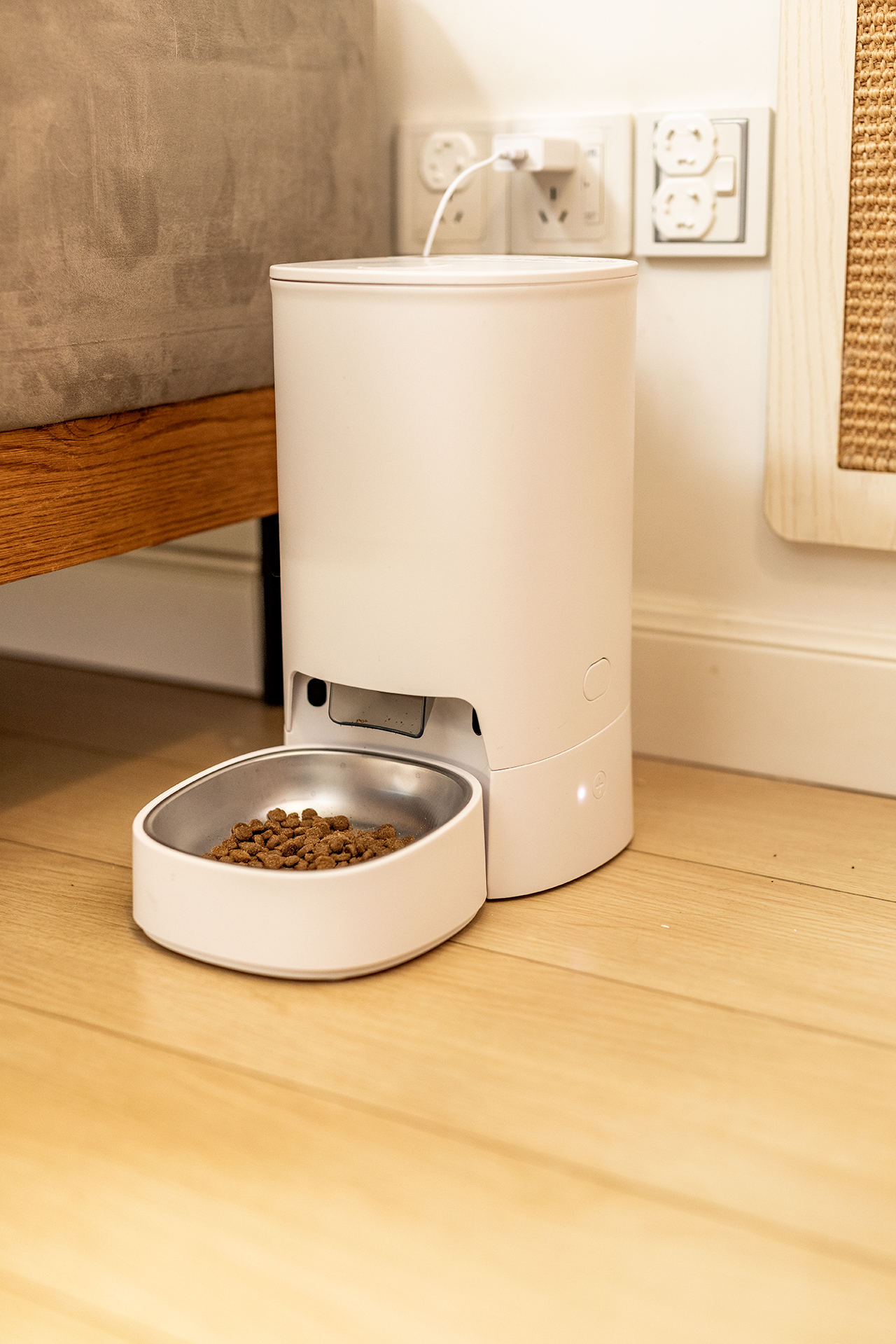 Automatic Pet Feeder